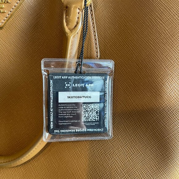 Prada Saffiano Lux Large Galliera Bag in Camel - Preowned - Picture 10 of 12